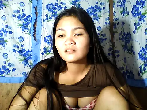 PinaySkinnyJust18 online show from April 28, 2026, 2:27 am
