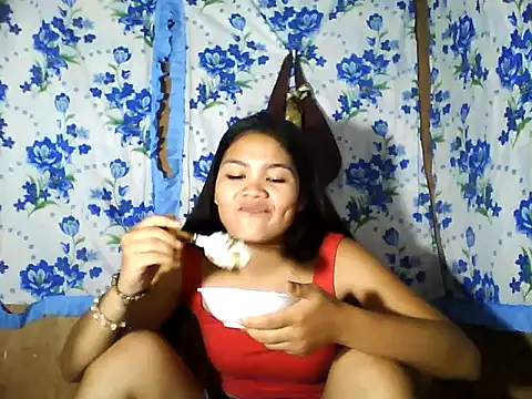 PinaySkinnyJust18 online show from April 29, 2026, 3:54 am