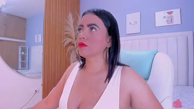 helen jonesx online show from February 11, 2026, 12:10 pm