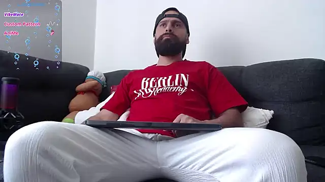 Snapshot of SpermsBank chatting on December 22, 2024, 4:06 pm SpermsBank online show from December 22, 2024, 4:06 pm