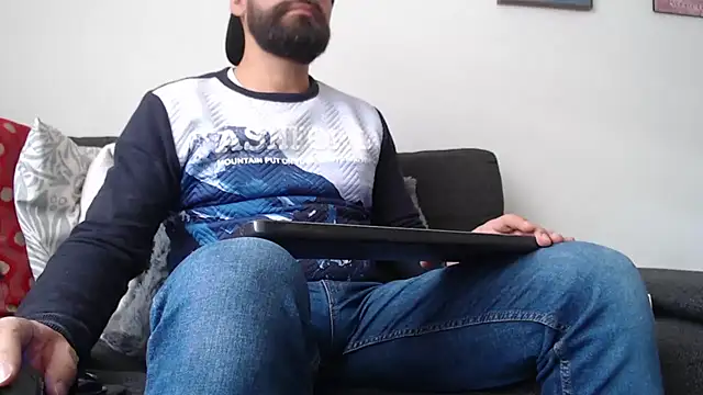 Snapshot of SpermsBank chatting on October 1, 2025, 6:47 pm SpermsBank online show from October 1, 2025, 6:47 pm