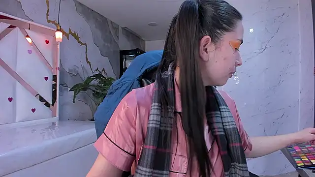 Qetsyah tf online show from February 20, 2026, 1:11 pm