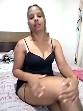 Allegraangels online show from February 3, 2026, 12:21 pm