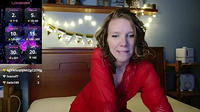 Daisy Lovely online show from February 19, 2026, 4:19 am