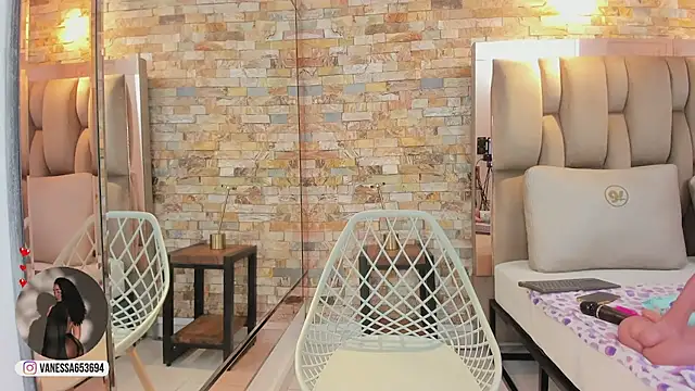 kendall grace online show from March 14, 2026, 11:37 am