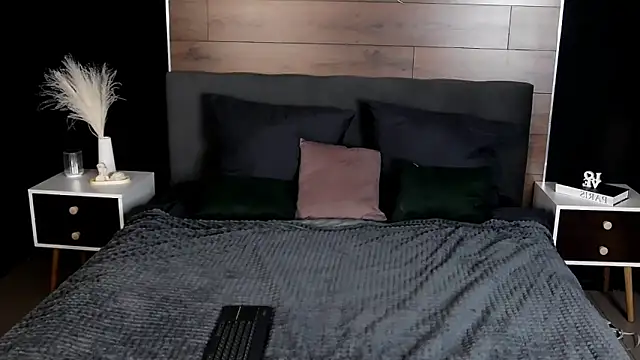 TylerGibson online show from February 24, 2026, 3:48 am