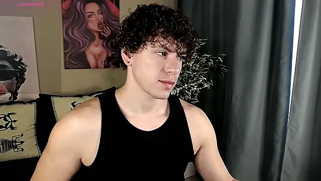 Snapshot of TylerGibson chatting on May 20, 2026, 3:24 am TylerGibson online show from May 20, 2026, 3:24 am