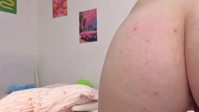 Mia WaterFall online show from June 29, 2026, 3:24 am