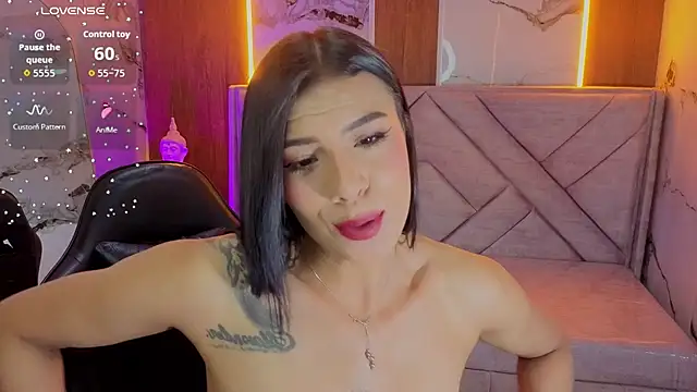 Melisa v online show from July 25, 2026, 8:17 pm