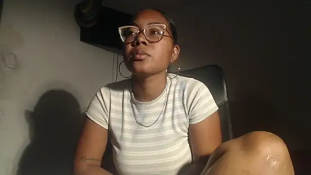 girl sexy27 online show from June 25, 2026, 8:46 pm