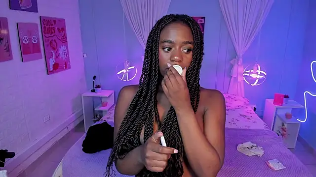 naomi campell online show from March 9, 2026, 7:51 pm