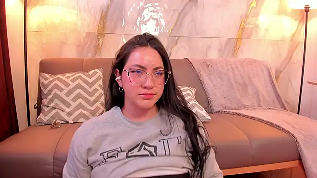 JeniferPowell nm online show from February 3, 2026, 6:46 pm