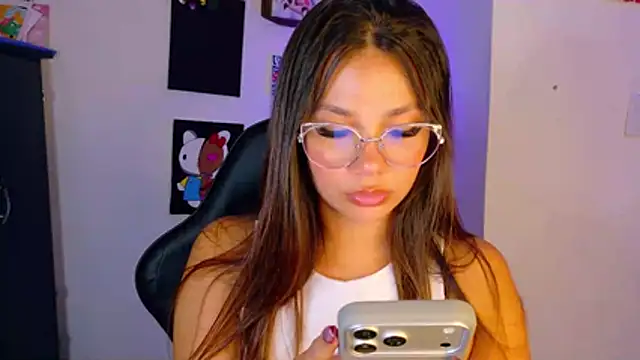 Wendy Mills  online show from March 12, 2026, 12:28 am