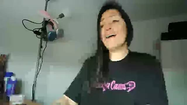 Yulian Milf online show from February 25, 2026, 10:36 am