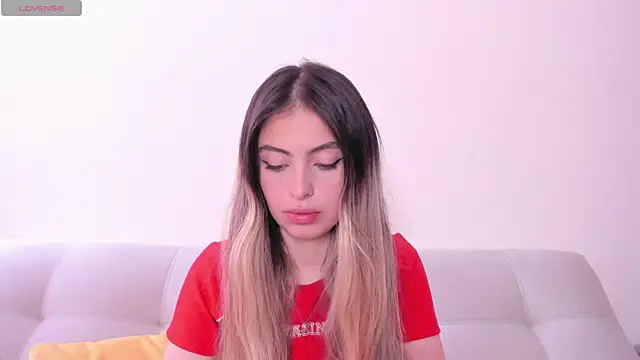 Fernanda aaaa online show from June 28, 2026, 4:13 pm