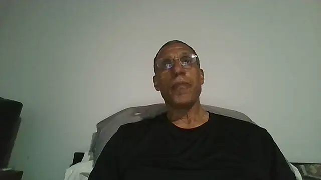 Snapshot of swimmer2496 chatting on June 6, 2026, 12:49 am swimmer2496 online show from June 6, 2026, 12:49 am