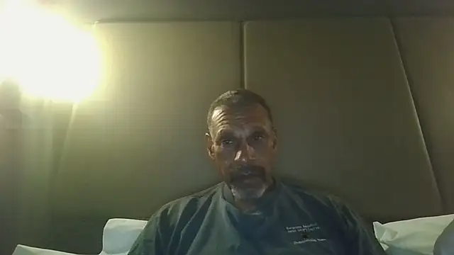 swimmer2496 online show from July 21, 2026, 7:43 am