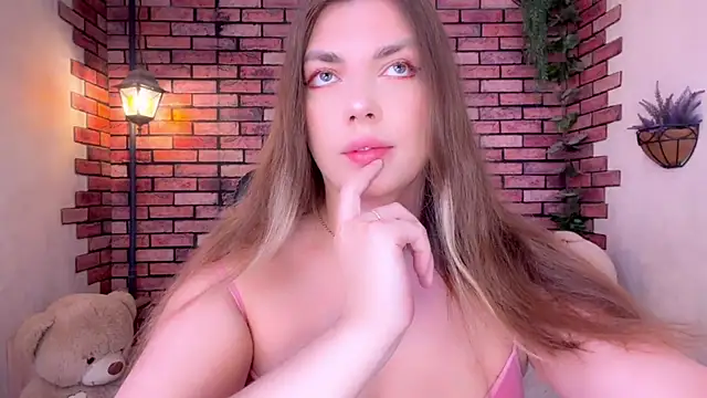 Eva StarXXXX online show from June 22, 2026, 2:03 pm