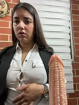 A-uroora online show from March 5, 2026, 7:48 am