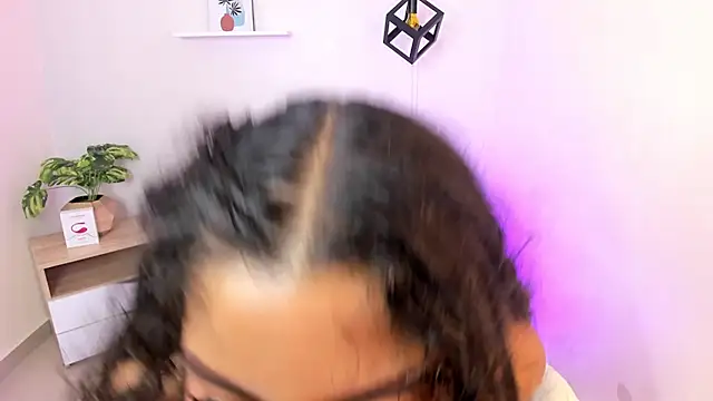 Fatima senghor online show from March 11, 2026, 2:28 am