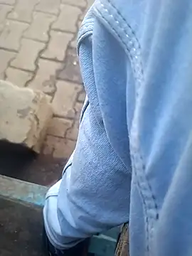 xx couple online show from February 26, 2026, 10:03 am