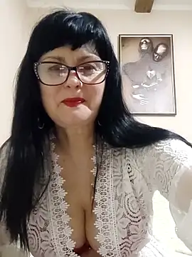 AliceSwan57 online show from February 15, 2026, 6:04 pm