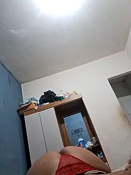 morenalinda15 online show from February 21, 2026, 8:43 pm