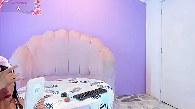 tifanibrown online show from March 9, 2026, 1:26 pm