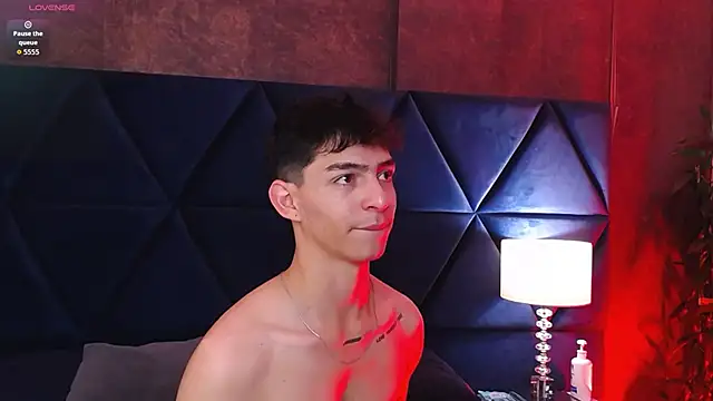 Logan Woods online show from March 3, 2026, 5:08 pm