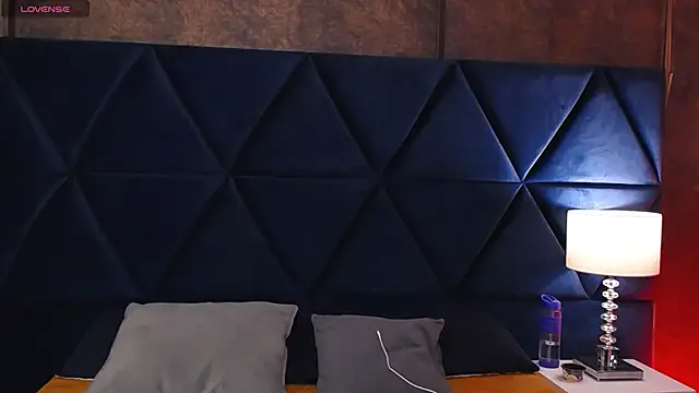 Logan Woods online show from March 12, 2026, 4:24 pm