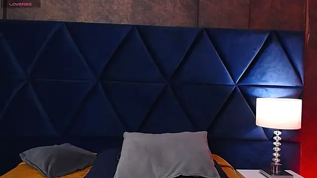 Logan Woods online show from March 13, 2026, 4:30 am