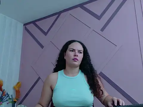 ZamanthaJhones online show from March 3, 2026, 7:53 pm