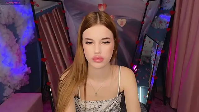 Anna Lumina online show from February 12, 2026, 8:59 pm