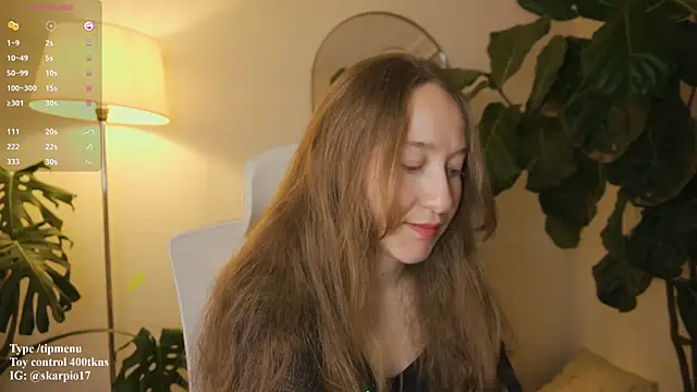 Scarlett NoirMuse online show from February 9, 2026, 1:20 am