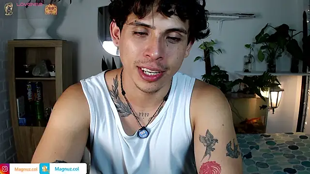 Magnuz Col online show from June 10, 2026, 1:39 am