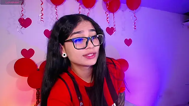 thalia 069 online show from February 18, 2026, 2:13 pm