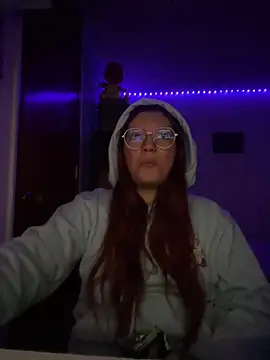 Snapshot of Vixroy7 chatting on May 23, 2026, 10:58 pm Vixroy7 online show from May 23, 2026, 10:58 pm