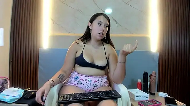 PalomaAguilarx69 online show from March 5, 2026, 2:18 am