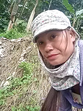 cutebobi online show from April 25, 2026, 12:46 am