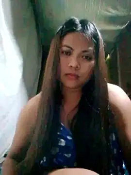honeyglow94 online show from April 5, 2026, 1:52 pm