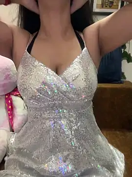 Snapshot of Maahhii chatting on June 15, 2026, 10:39 am Maahhii online show from June 15, 2026, 10:39 am