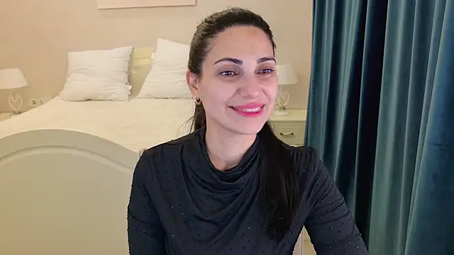 LovelyBeatrice online show from June 27, 2026, 7:19 pm