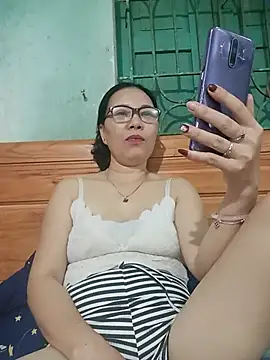 Snapshot of Nuna_689 chatting on June 19, 2026, 1:59 pm Nuna 689 online show from June 19, 2026, 1:59 pm