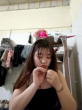 Snapshot of Pinks_cool chatting on March 31, 2026, 8:04 am Pinks cool online show from March 31, 2026, 8:04 am