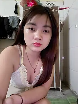 Snapshot of Pinks_cool chatting on April 1, 2026, 1:41 pm Pinks cool online show from April 1, 2026, 1:41 pm