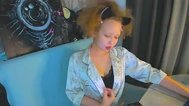 Senya Sol online show from May 8, 2026, 10:59 pm