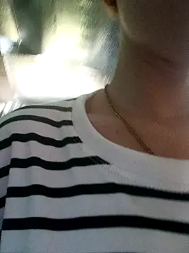 Victoria-Victoria online show from February 25, 2026, 1:48 am