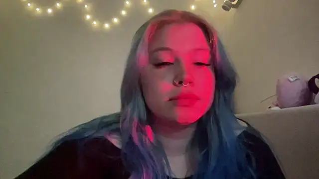 Lulu Di online show from May 10, 2026, 8:36 pm
