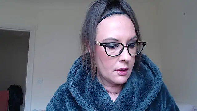 PsychicDominatrix online show from June 11, 2026, 10:02 am