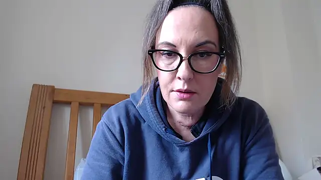PsychicDominatrix online show from June 16, 2026, 11:57 am
